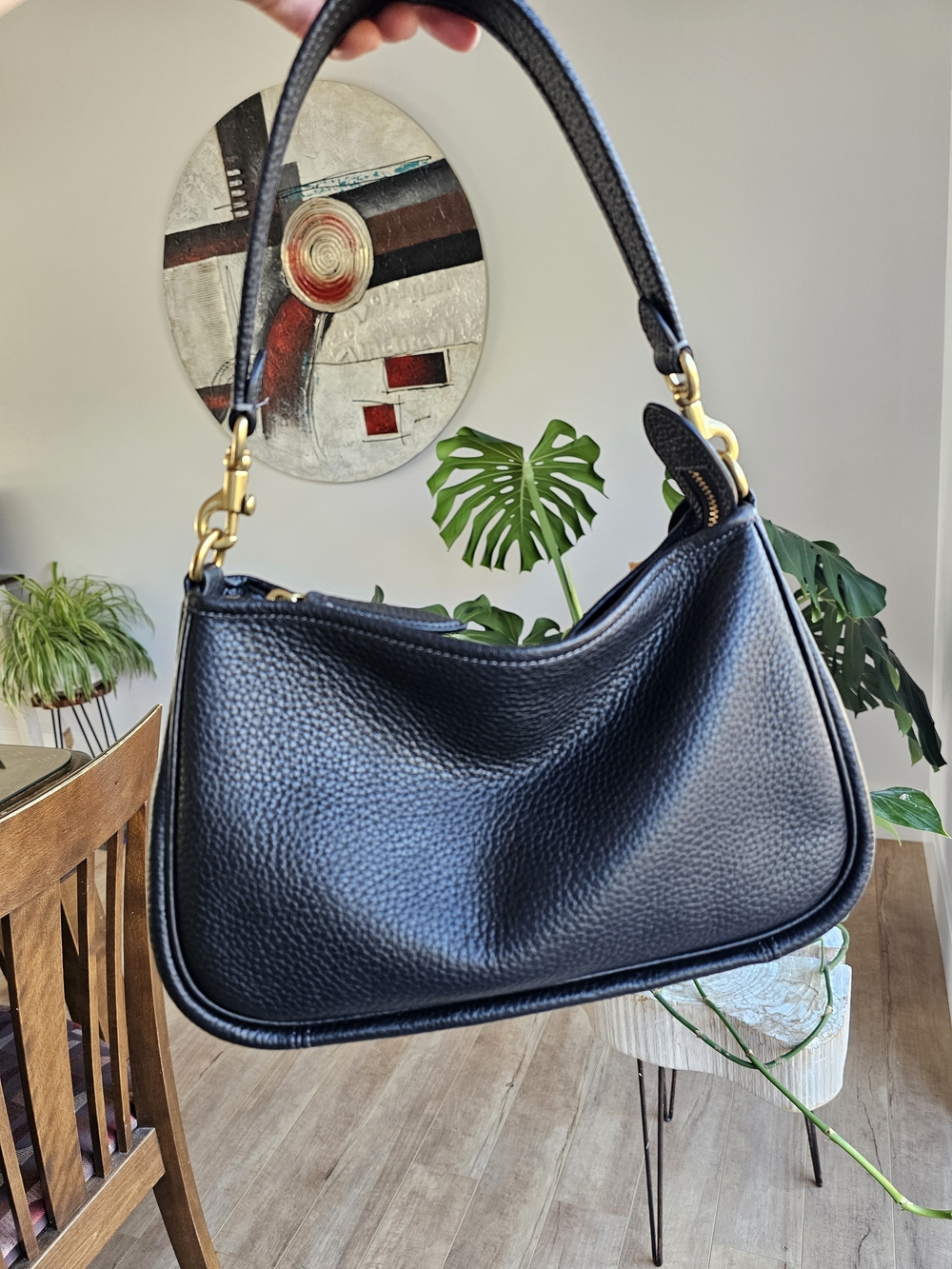 Coach Cary Crossbody - Picture 2 of 13